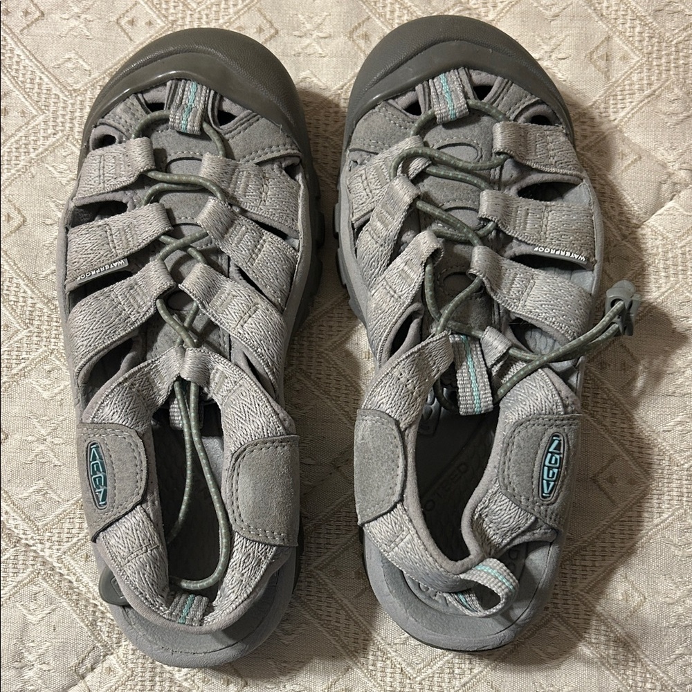 KEEN Gray Waterproof Sandals with Blue Highlights